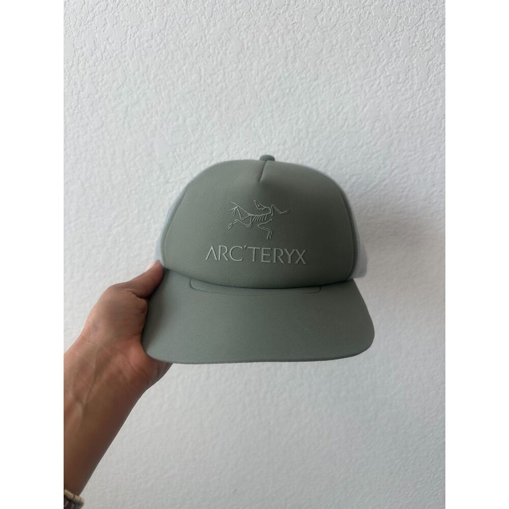 Arc'teryx Bird Word Trucker Hat